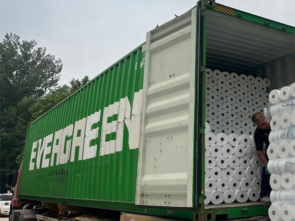 夏市包装が中東での注文を完了、高性能膜の出荷準備完了